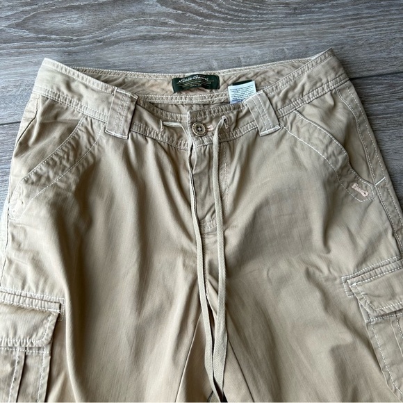 Eddie  Bauer Khaki Cargo Capri Pants - Picture 2 of 11
